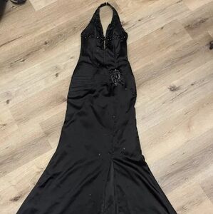 Dress CINDERELLA  Sz 12 Women’s Formal Long Evening Dress. Black Halter W/ S
